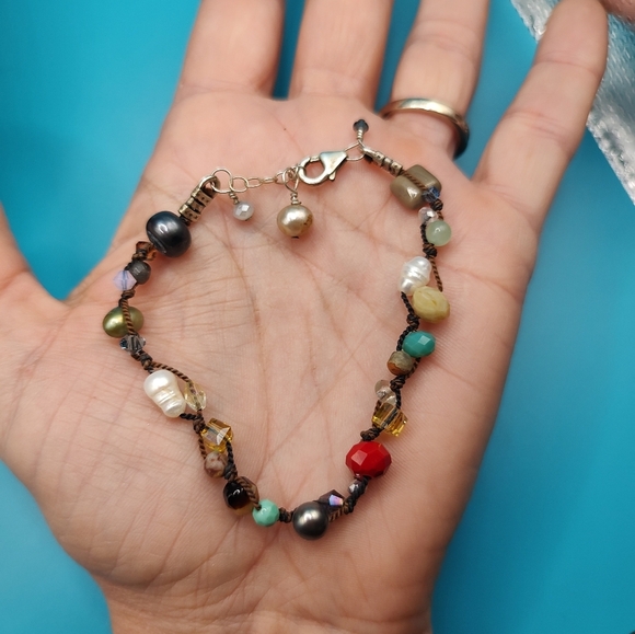 Boutique Beaded LONG Necklace and Bracelet Bundle! - Picture 8 of 9